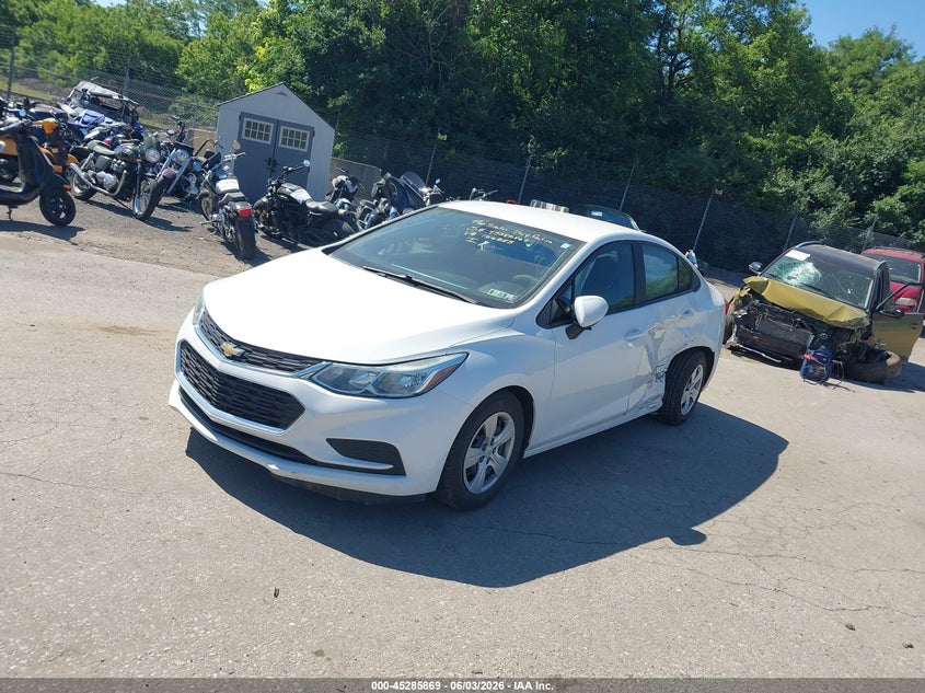 Vin: 1g1bc5sm0j7156585, lot: 45783705, chevrolet cruze ls auto 20182