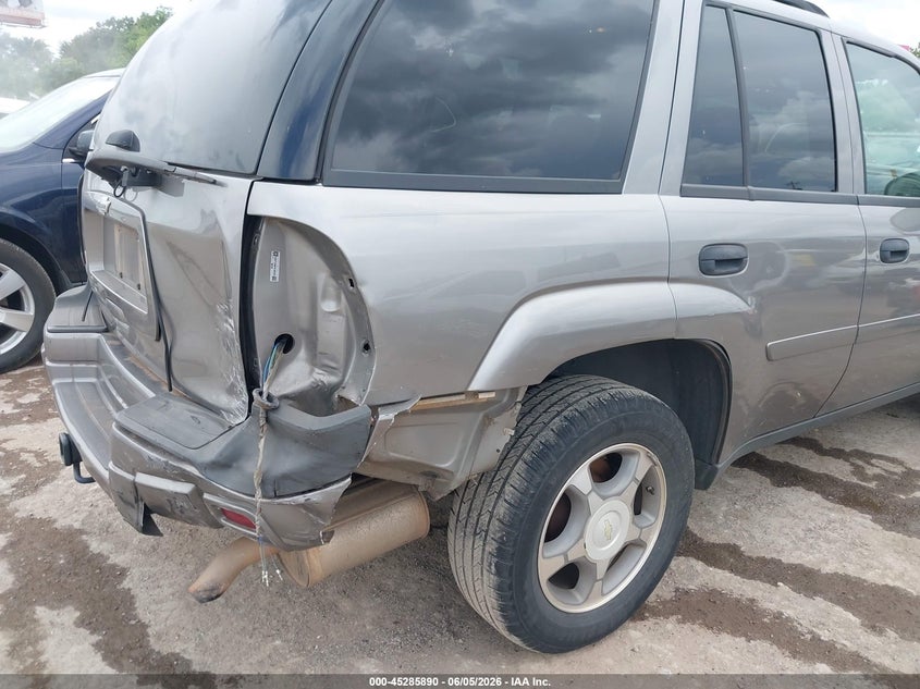 2007 Chevrolet Trailblazer Ls VIN: 1GNDT13S572183705 Lot: 45285890