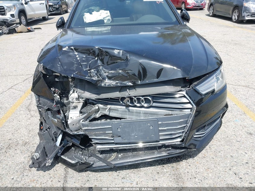 2018 AUDI A4 auction photo 6