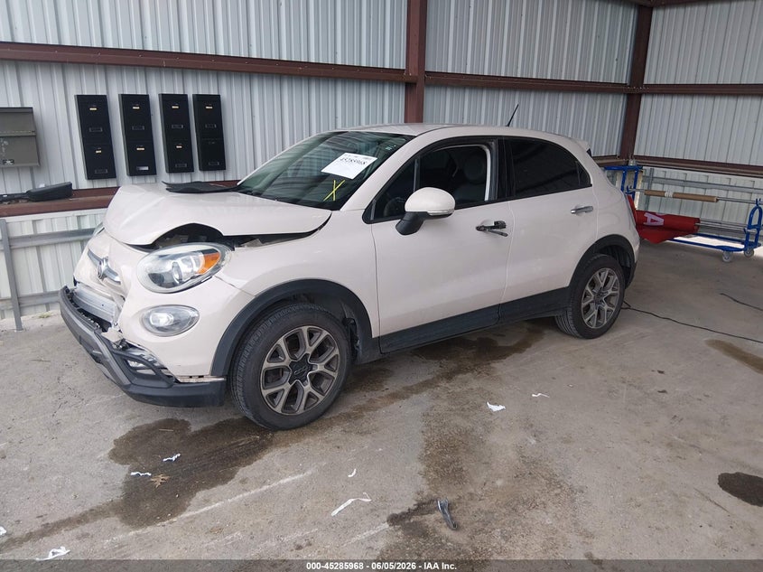 2016 FIAT 500X auction photo 2