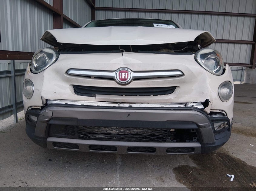2016 FIAT 500X auction photo 6