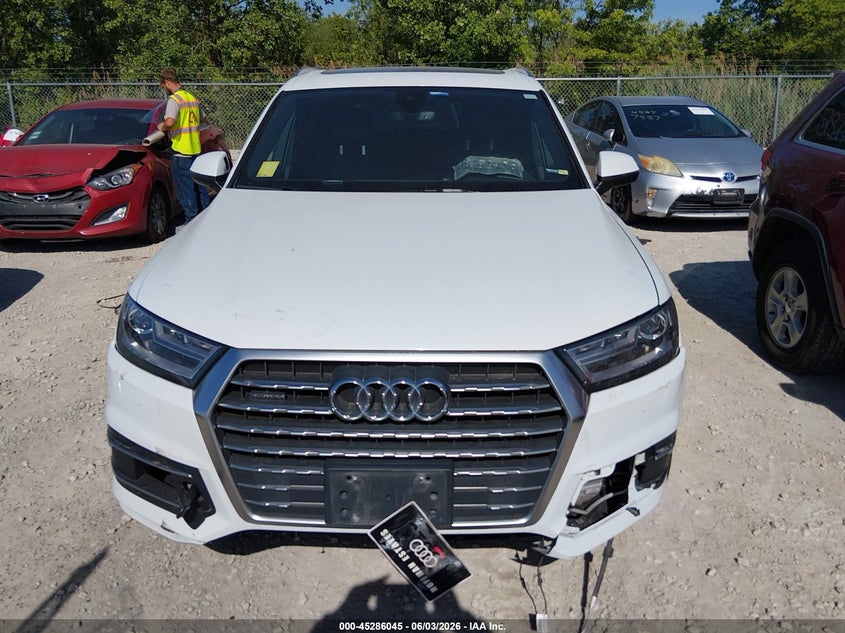 2017 AUDI Q7 3.0T PREMIUM — Photo 12