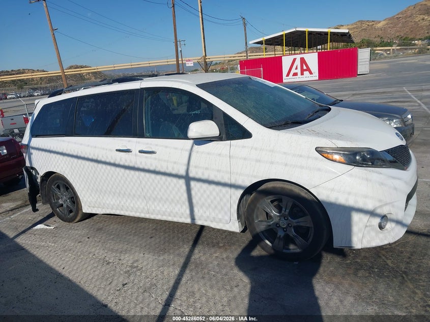 2017 Toyota Sienna Se 8 Passenger VIN: 5TDXZ3DC6HS791511 Lot: 45286052