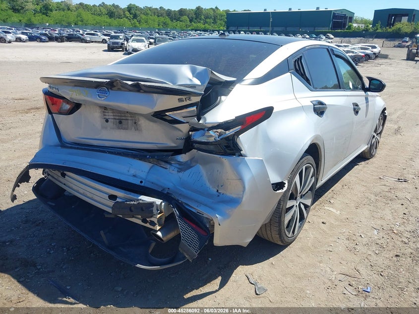 VIN 1N4BL4CW1LC118557 2020 NISSAN ALTIMA SR INTELLIGENT AWD