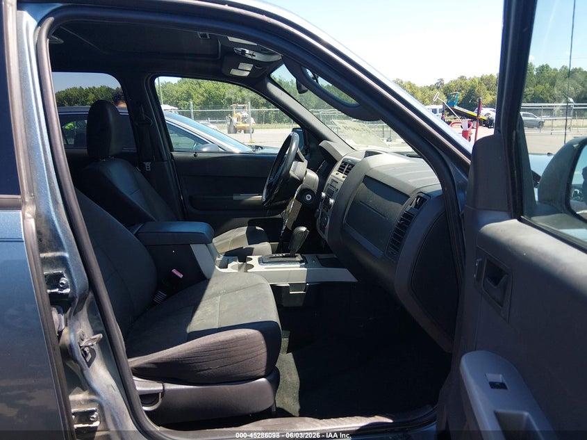 2012 Ford Escape 2.5 Xlt blue Lot 111045286098 Vin 1FMCU9D76CKB16322