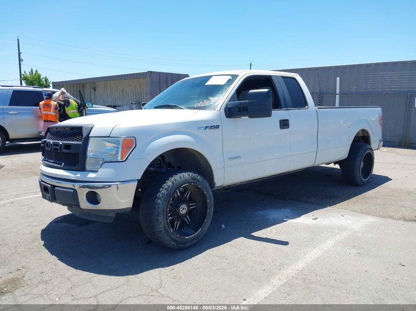 Vin: 1ftvx1ct8dke71398, lot: 45783984, ford f-150 xlt 20132
