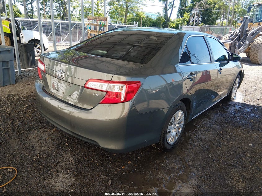 Vin: 4t4bf1fk4dr285923, lot: 45784047, toyota camry le 20134