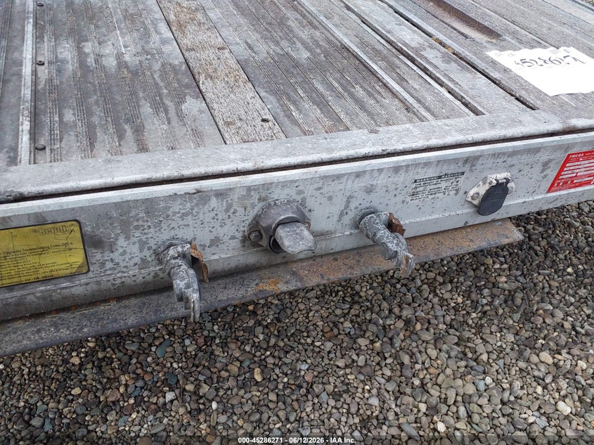 2007 REITNOUER FLATBED SEMI TRAILER auction photo 7