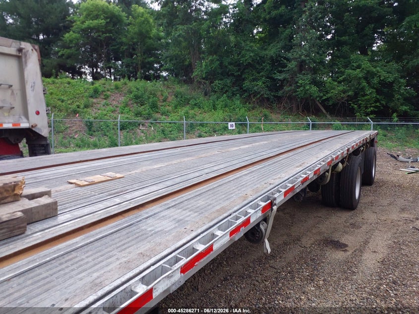 2007 REITNOUER FLATBED SEMI TRAILER auction photo 8