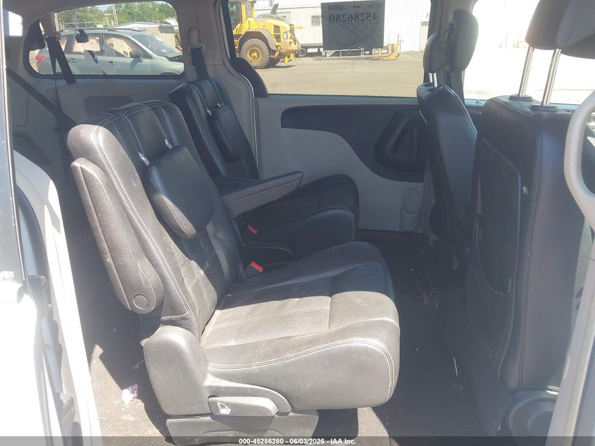 2014 Chrysler Town & Country Touring VIN: 2C4RC1BGXER243777 Lot: 45286280