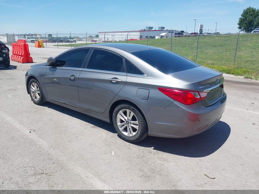Vin: 5npeb4ac3dh685281, lot: 45784312, hyundai sonata gls 20133