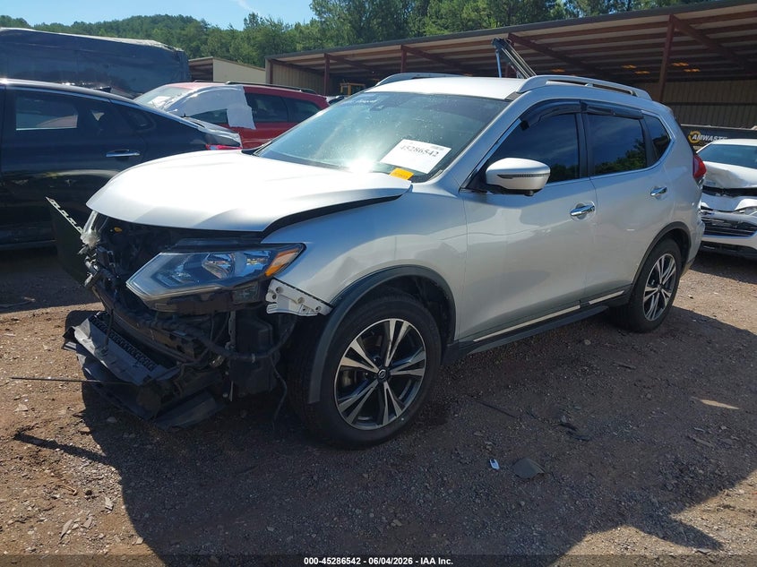 2018 NISSAN ROGUE auction photo 2
