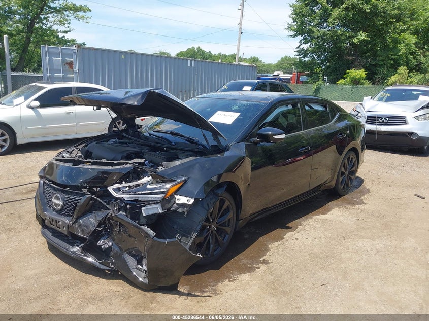 2023 NISSAN MAXIMA auction photo 2