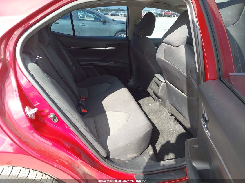 2022 TOYOTA CAMRY auction photo 8