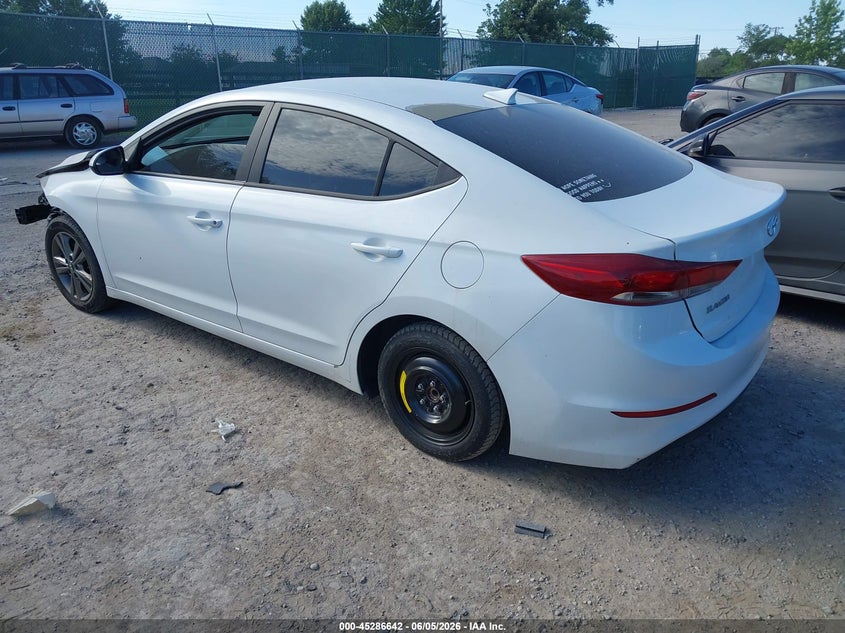 2017 HYUNDAI ELANTRA auction photo 3
