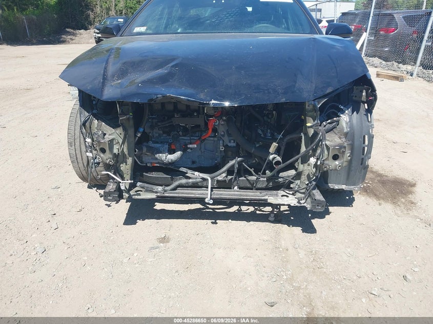 2026 TOYOTA CAMRY auction photo 6