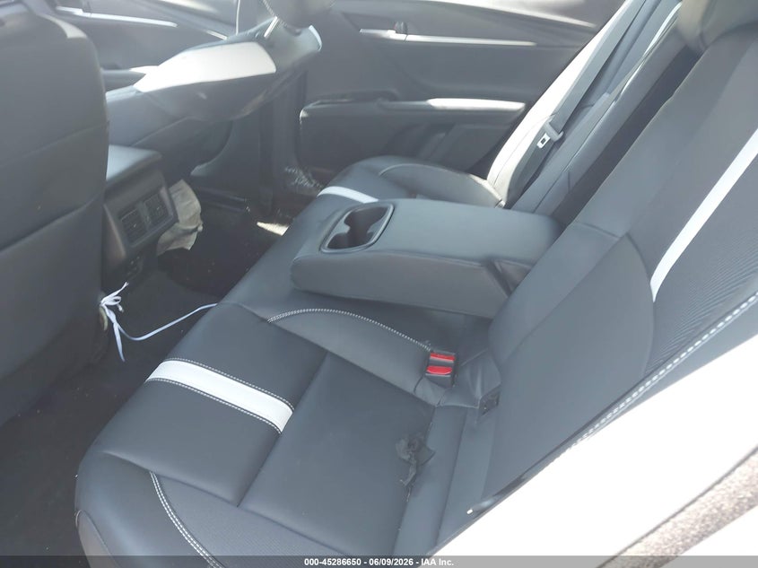 2026 TOYOTA CAMRY auction photo 8