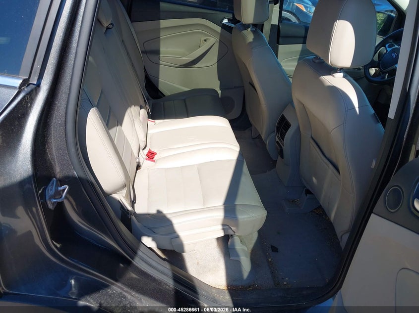 2016 FORD ESCAPE auction photo 8