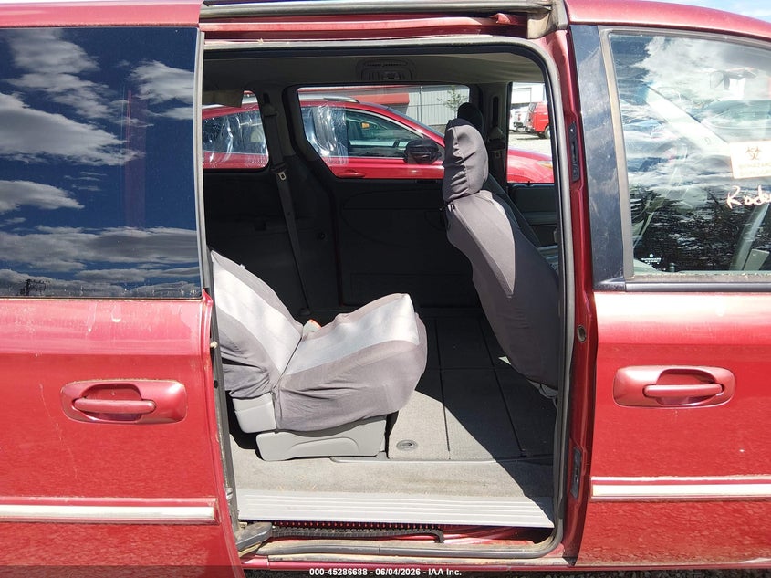 2006 Chrysler Town & Country Touring VIN: 2A4GP54L96R609835 Lot: 45286688