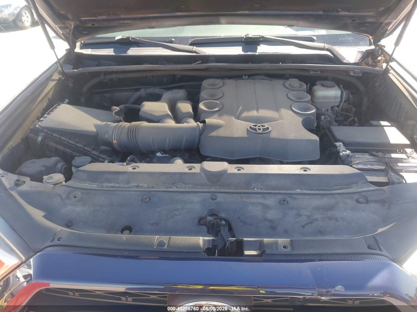2015 Toyota 4Runner Limited VIN: JTEBU5JR1F5215823 Lot: 45286760