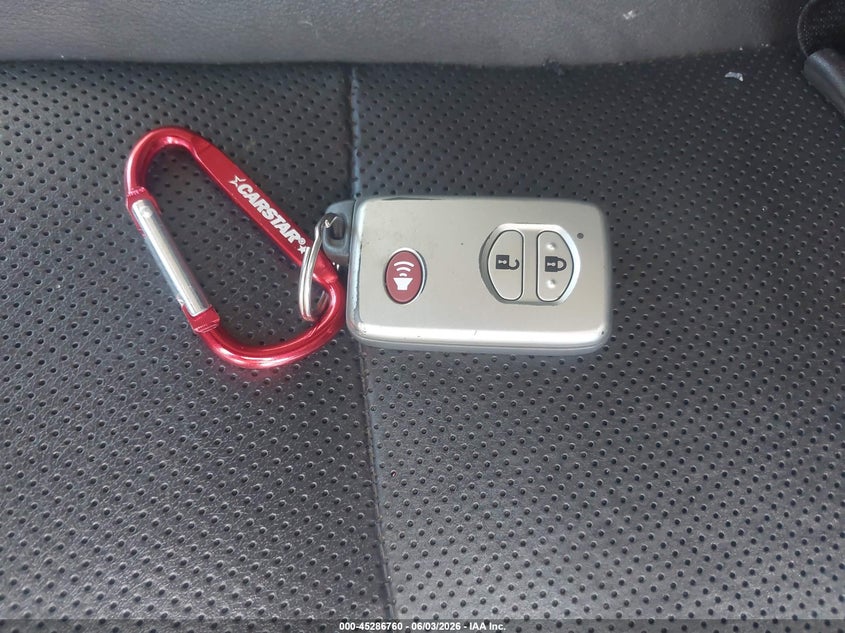 2015 Toyota 4Runner Limited VIN: JTEBU5JR1F5215823 Lot: 45286760