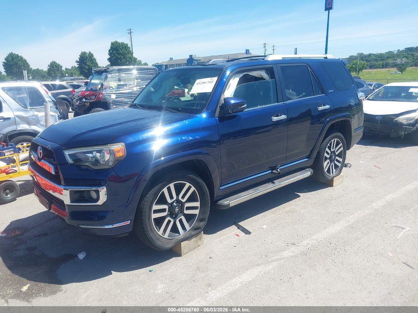 2015 TOYOTA 4RUNNER auction photo 2