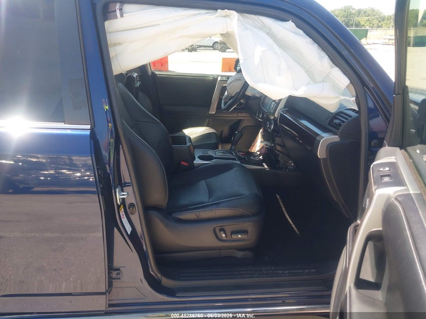 2015 TOYOTA 4RUNNER auction photo 5