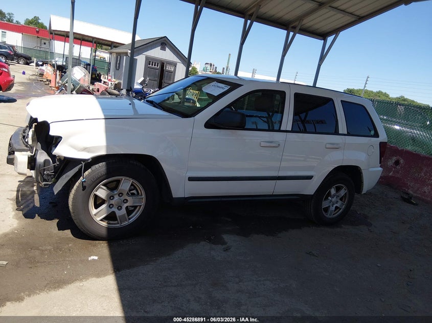 2007 Jeep Grand Cherokee Laredo VIN: 1J8GR48K07C688648 Lot: 45286891