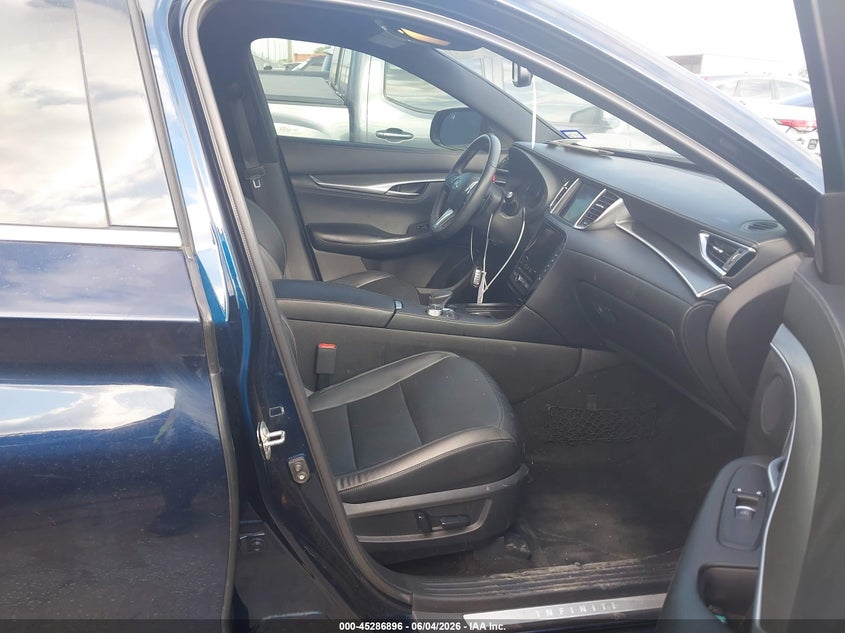 2023 INFINITI QX55 auction photo 5