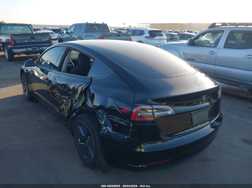 Vin: 5yj3e1ea9nf373097, lot: 45784765, tesla model 3 rear-wheel drive 20223
