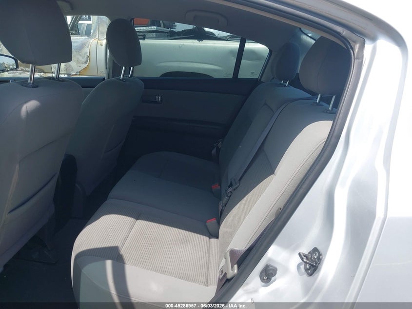 2010 Nissan Sentra 2.0S VIN: 3N1AB6AP0AL648152 Lot: 45286957