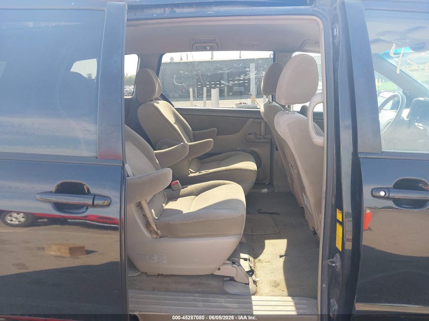 2010 Toyota Sienna Le VIN: 5TDKK4CCXAS329903 Lot: 45287080
