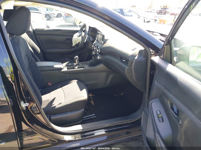 2024 NISSAN SENTRA auction photo 5