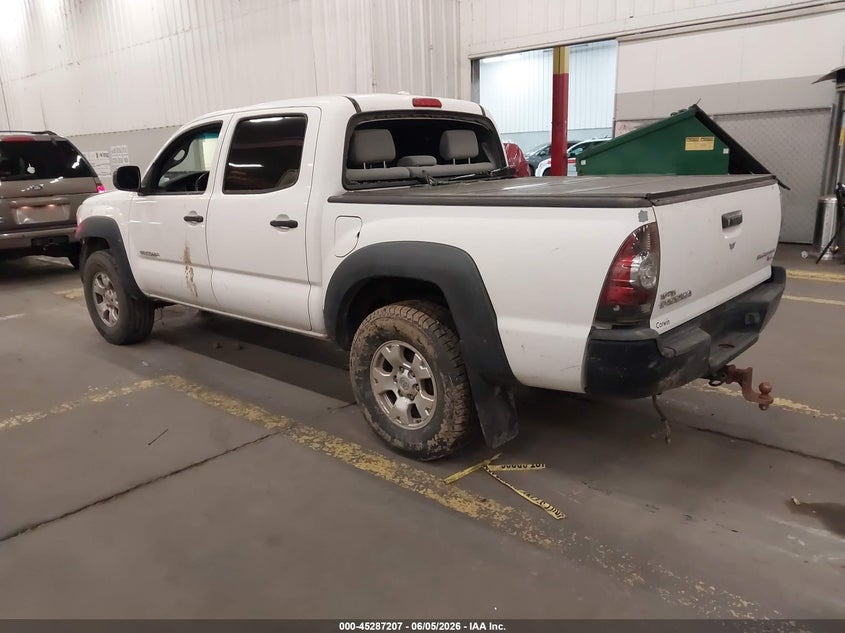 2009 TOYOTA TACOMA auction photo 3