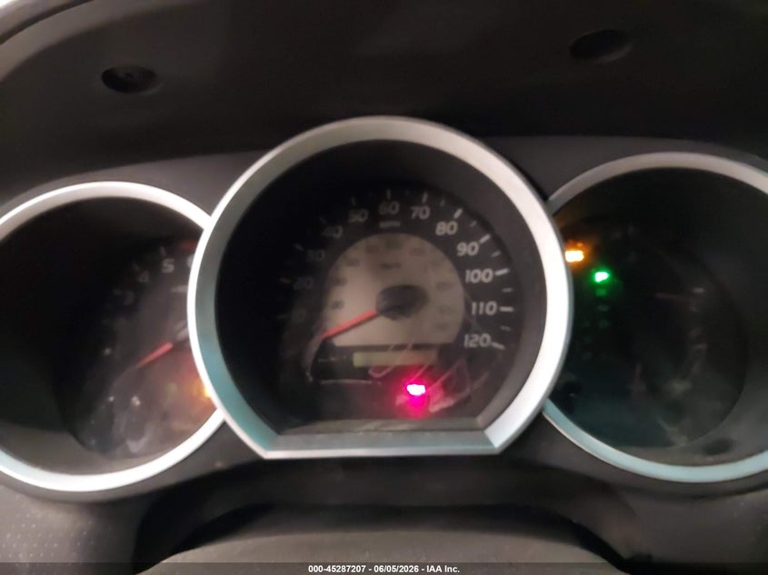 2009 TOYOTA TACOMA auction photo 7