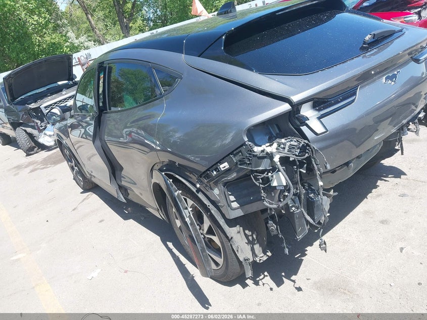 2023 FORD MUSTANG MACH-E auction photo 3