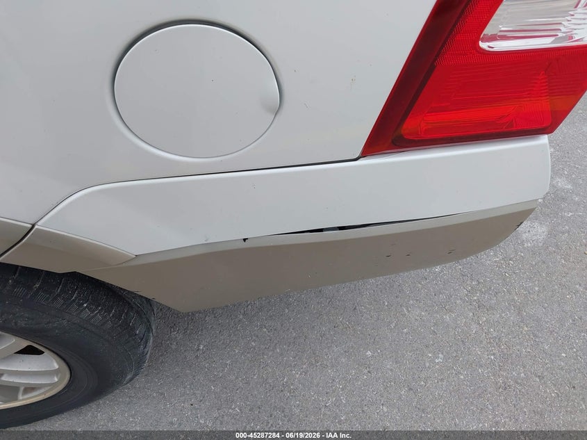 2010 Ford Expedition Eddie Bauer VIN: 1FMJU1H59AEB70632 Lot: 45287284