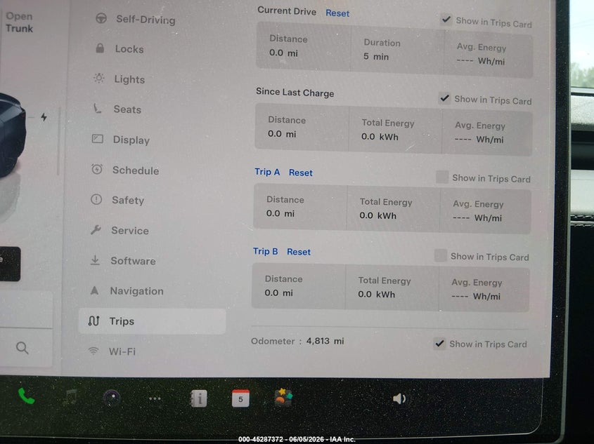 2026 TESLA MODEL Y ELECTRIC(VIN: 7SAYGDEE6TF588098