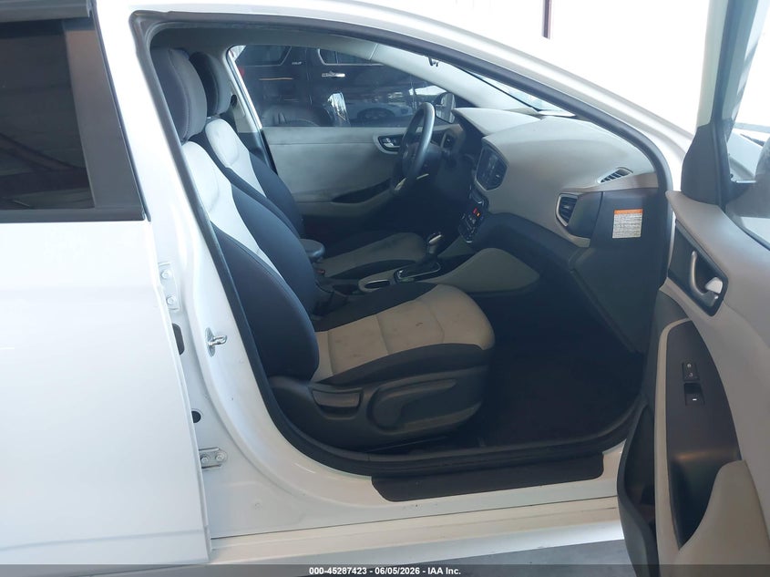 2019 HYUNDAI IONIQ HYBRID — zdjęcie 5