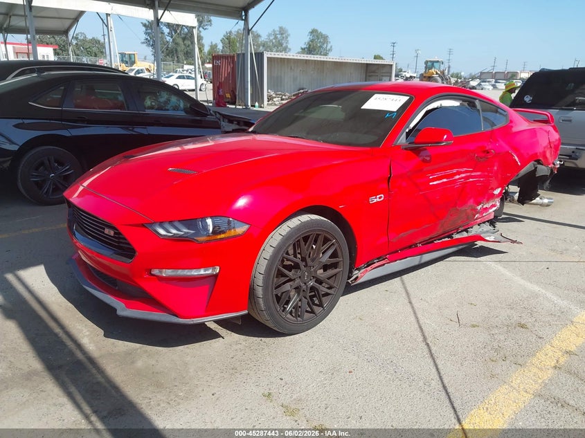 2019 FORD MUSTANG auction photo 2