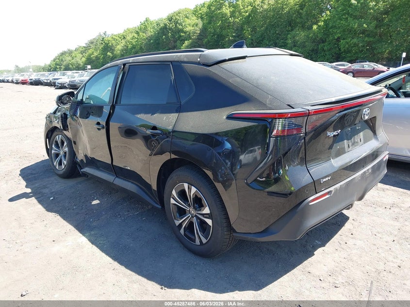 2025 TOYOTA BZ4X auction photo 3