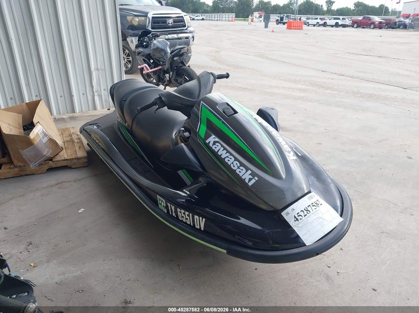 2017 Kawasaki STX-15F