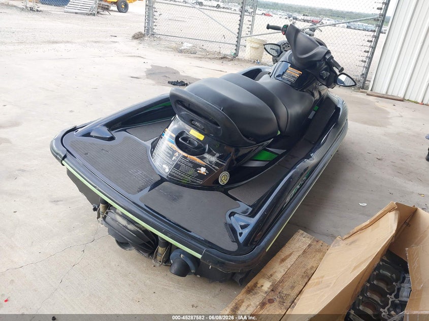 2017 KAWASAKI STX-15F auction photo 4