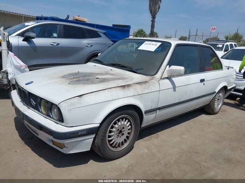 BMW 325 1988 VIN WBAAB6401J8228259