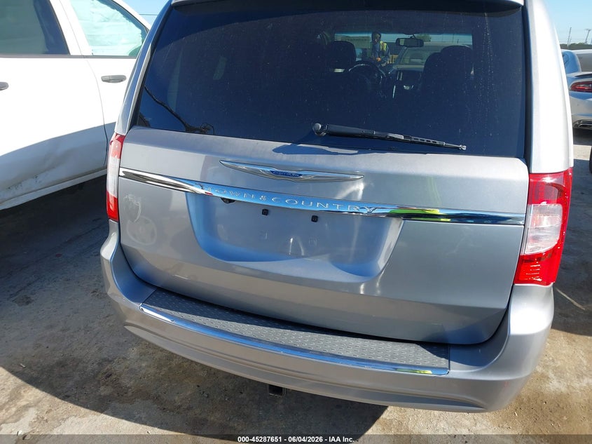 2016 Chrysler Town & Country Touring VIN: 2C4RC1BG4GR261646 Lot: 45287651