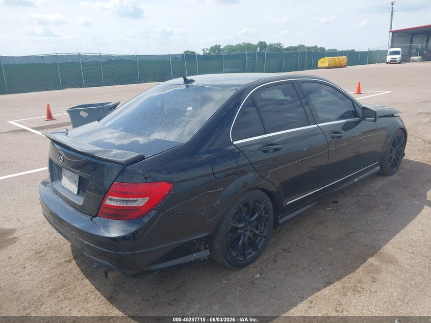 Vin: wddgf8ab8dr247415, lot: 45785551, mercedes-benz c 300 luxury 4matic/sport 4matic 20134