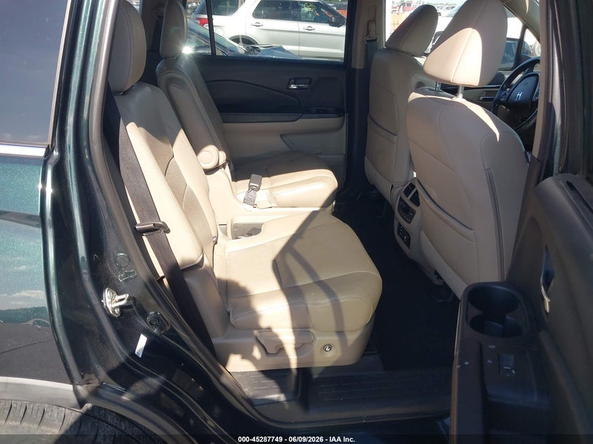 2016 HONDA PILOT auction photo 8