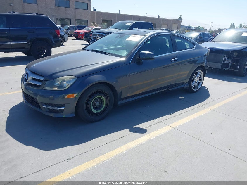 Vin: wddgj4hb1df950577, lot: 45785591, mercedes-benz c 250 20132