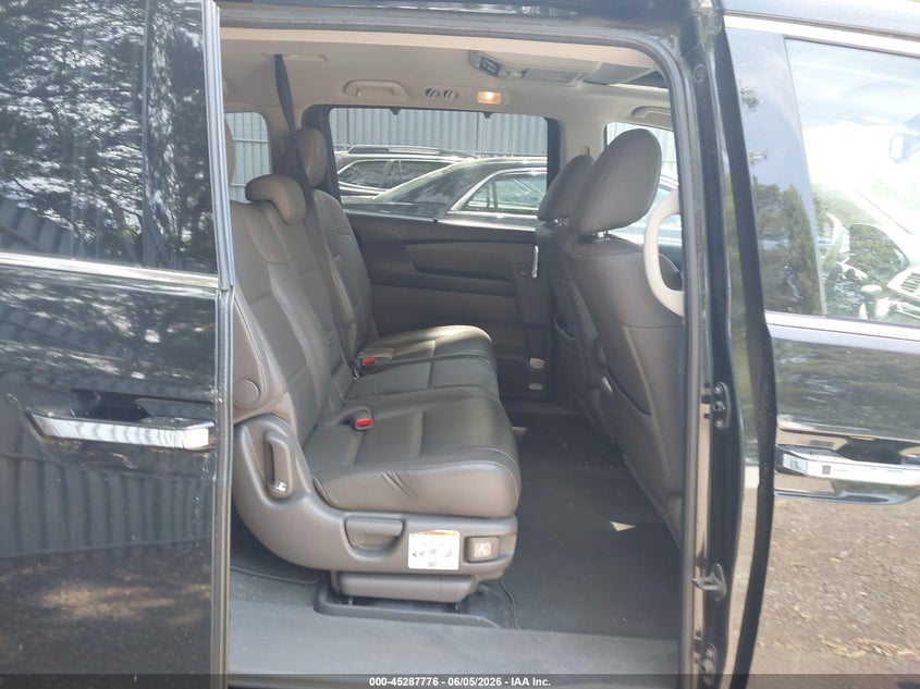 2014 HONDA ODYSSEY auction photo 8
