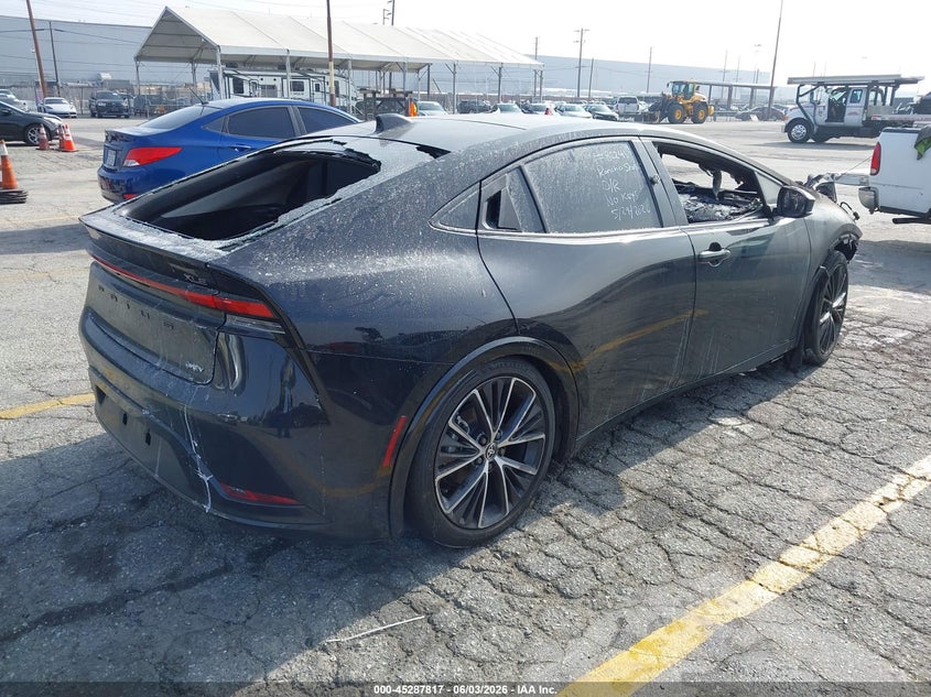 Vin: jtdacaau2r3015789, lot: 45785653, toyota prius xle 20244
